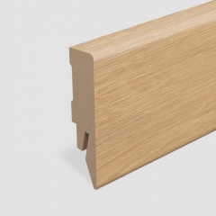 Y. Sokl na stěnu MDF 58 E, 2,4 m